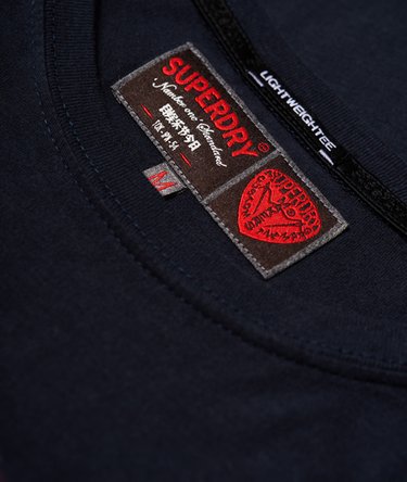 Camiseta ligera Custom Tin Tab Image 6