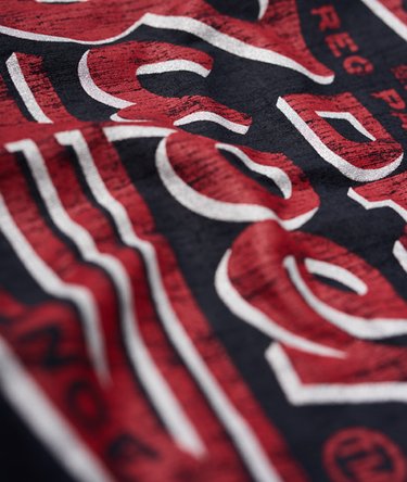 Camiseta ligera Custom Tin Tab Image 7
