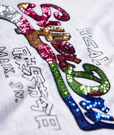 Vintage Logo Carnival Sequin T-Shirt Image 7