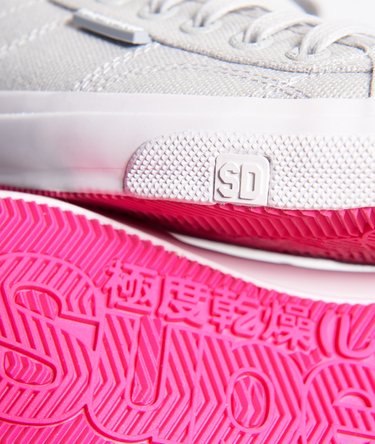 Low Pro Sneakers Image 6