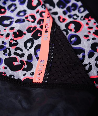 Active Mesh Panel Leggings Image 5