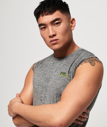 Active Small Logo Graphic Tank Top Image 5