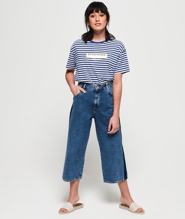 Portland Oversized T-Shirt mit Streifen und minimalem Logo Image 2