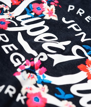 Premium T-Shirt mit Schriftzug und Blumen-Print Image 7
