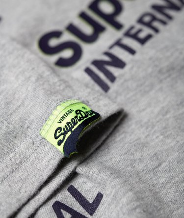 T-shirt con stampa integrale International Image 8