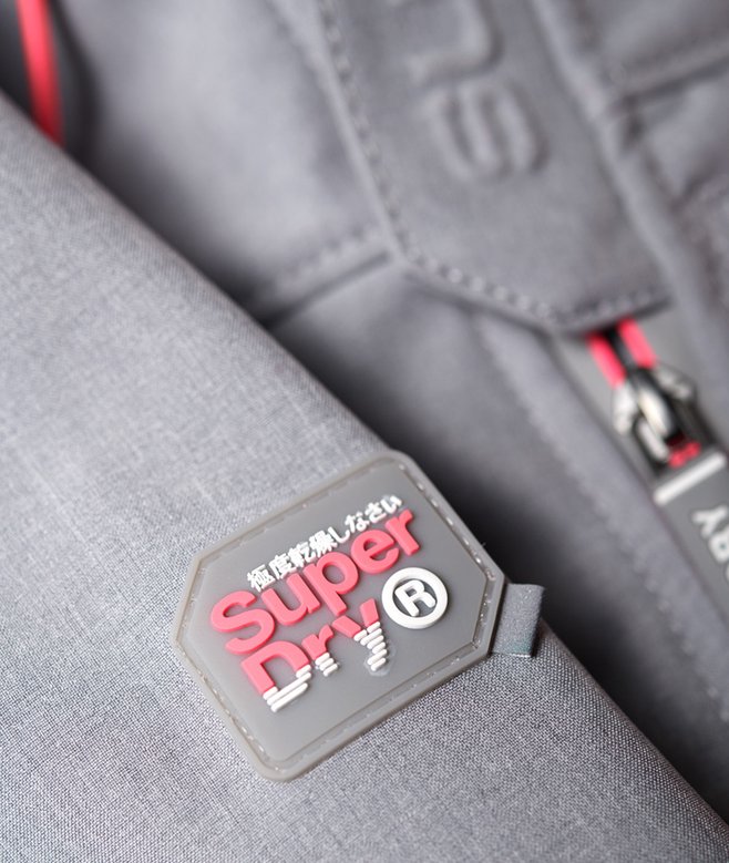 SD-Windtrekker Kapuzenjacke für den Sommer grau meliert/neonpink