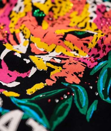 Hadley Graphic T-Shirt Image 7