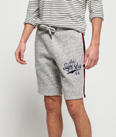 College Shorts mit Applikation Image 1