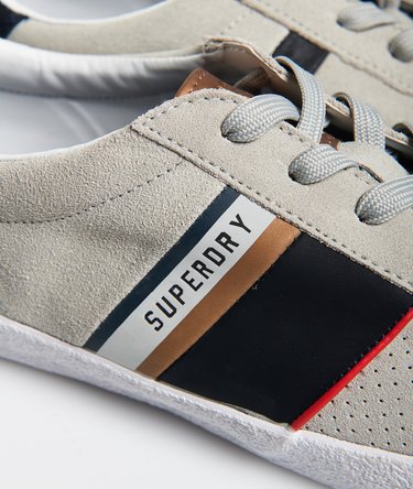 Vintage Court Trainers Image 6
