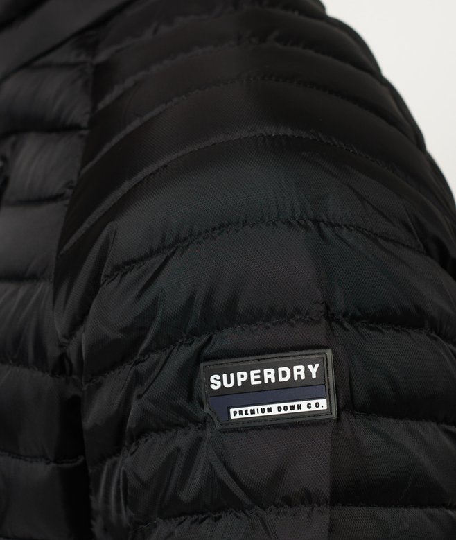 Hombre Chaqueta de plumón Core en negro Superdry ES