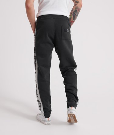 Joggers Trophy Image 3