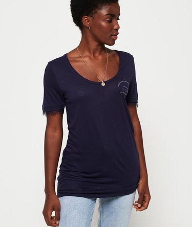 Eyelash Lace Graphic T-Shirt Image 3