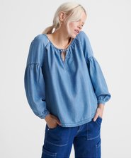 Arizona Peek A Boo Top