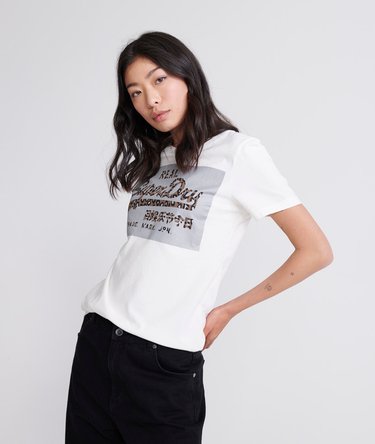 Vintage Logo Reflective Box T-Shirt Image 5