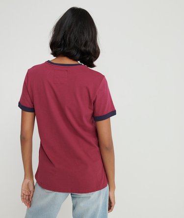 Camiseta con escudo Vintage Image 3