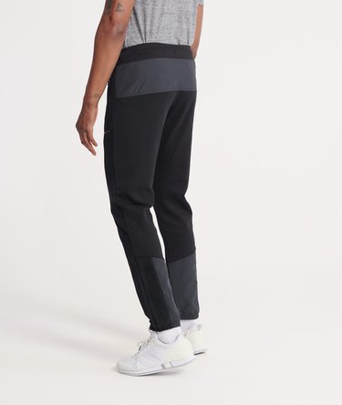 Urban Tech Classic Jogger Image 3