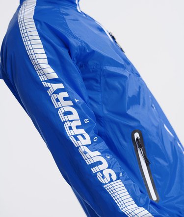 Training Flyweight Jacke Image 7