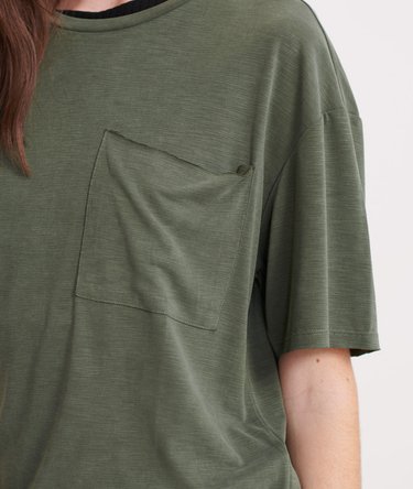 Canyon Essential Pocket T-Shirt Image 4