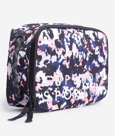 Fitness Washbag Image 2