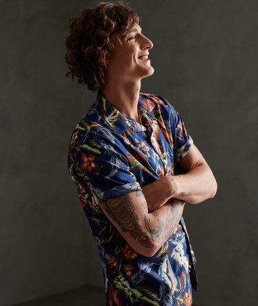 Hawaiian Box Short Sleeve Shirt Image 1