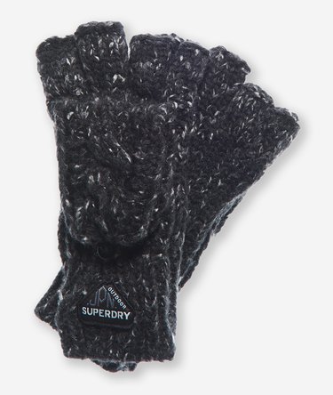 Gracie Cable Gloves Image 2