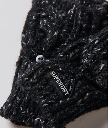 Gracie Cable Gloves Image 3
