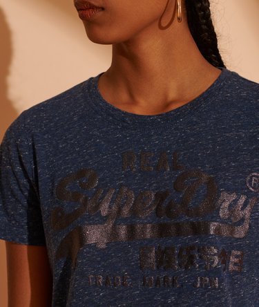 Vintage Logo T-shirt med tone i tone-design og glimmer Image 3