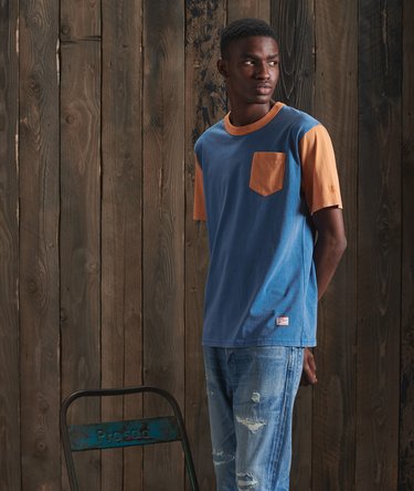 Limited Edition Dry T-Shirt mit Farbblock-Design Image 1