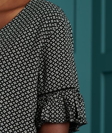 Camiseta con botones Neia Image 6