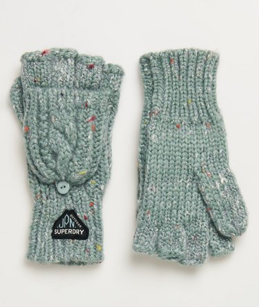 Gracie Cable Gloves Image 1