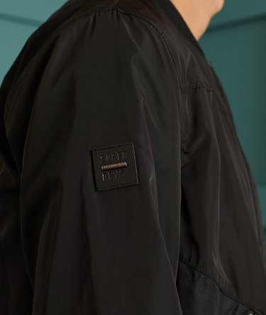 Bomberka Surplus Goods Flyweight Image 3