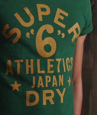 Camiseta Collegiate de edición limitada Image 3