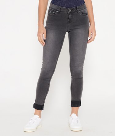 Cassie Skinny Jeans Image 1