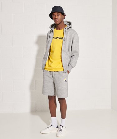 Sporty h&aelig;ttetr&oslash;je med lynl&aring;s Image 2