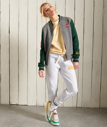 Collegiate joggingbroek met tekst Image 2