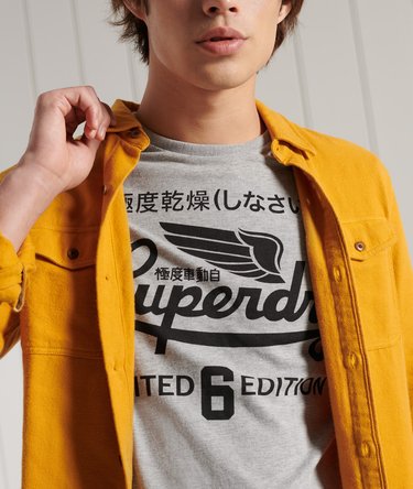 Lichtgewicht T-shirt met militaire print Image 3