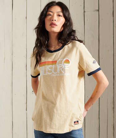 Camiseta gráfica surfera con ribetes en mangas y cuello Cali Image 1