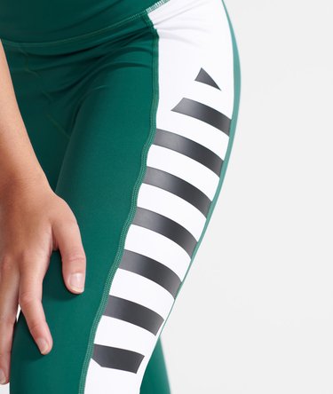 Training Lock Up Leggings Image 4