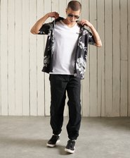 Orange Label Vintage Embroidery V-Neck T-Shirt