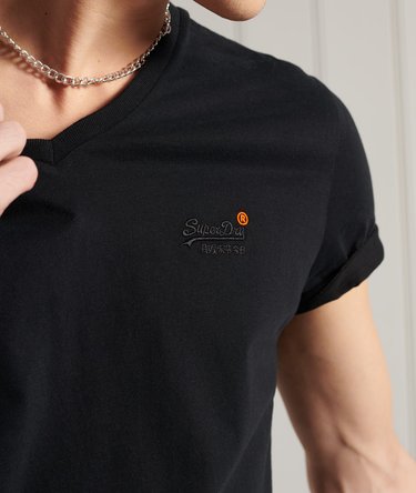 Klassisk T-shirt med V-hals, fremstillet i &oslash;kologisk bomuld Image 3