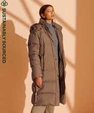 Chaqueta larga de plum&oacute;n reciclado de edici&oacute;n limitada