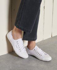 Low Pro Classic Sneakers