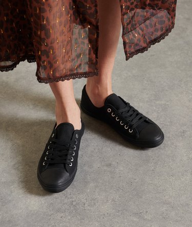 Low Pro Classic Sneakers Image 1
