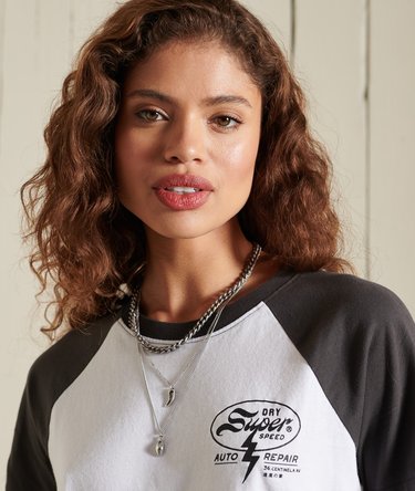 Black Out Raglan T-Shirt Image 5
