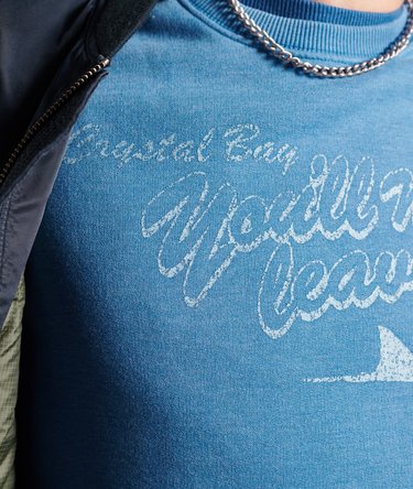 Heritage Mountain Crew Sweatshirt Image 7