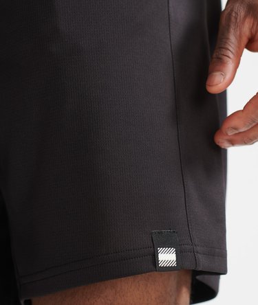 Train Relaxed Shorts Image 5