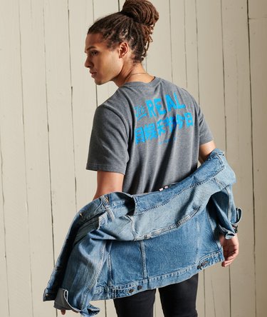Vintage Logo American Classic T-Shirt Image 1