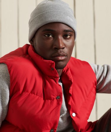 Bonnet Vintage Logo Image 2