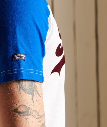 Camiseta con bloques de color Image 5