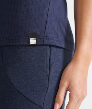 Train Core Vest Image 6